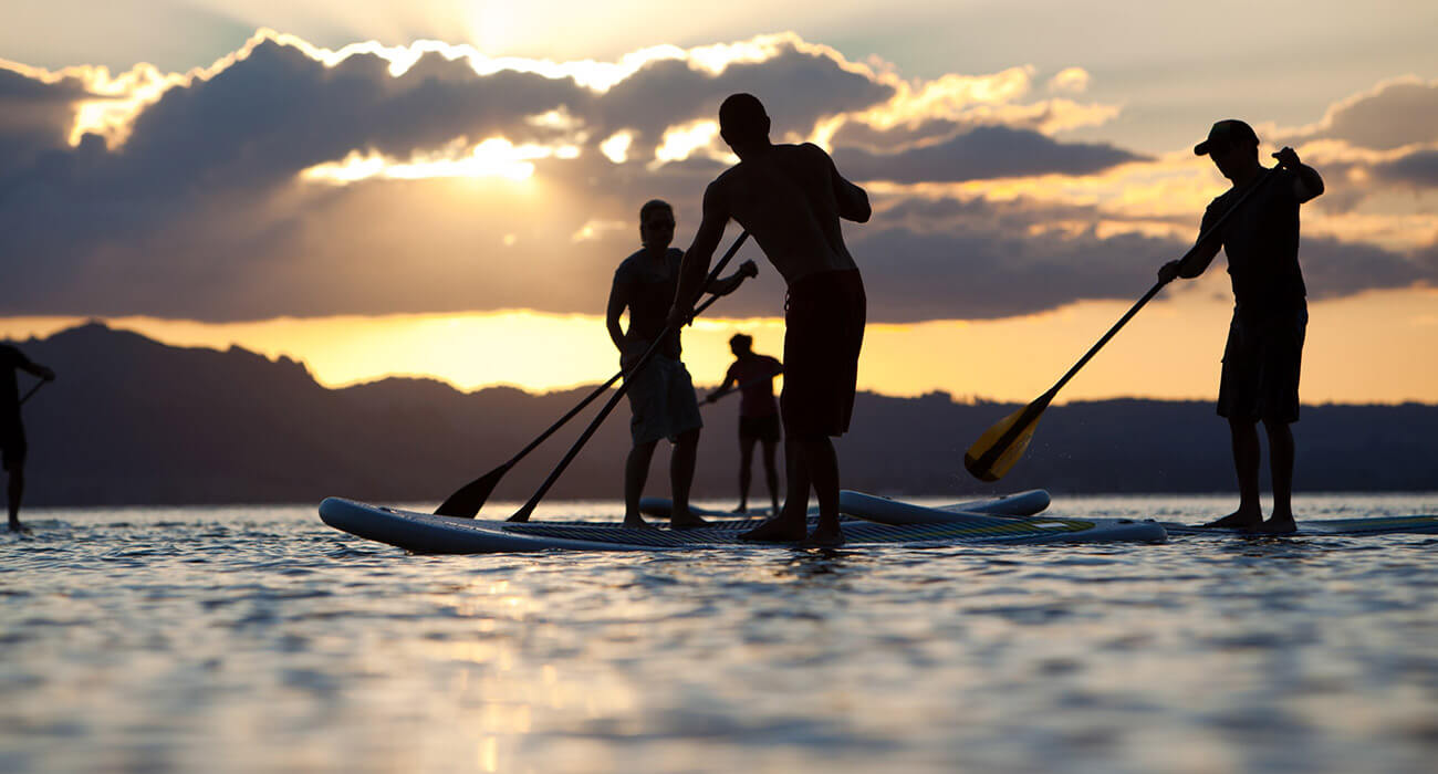 Paddle Tours in Sunset on the lake